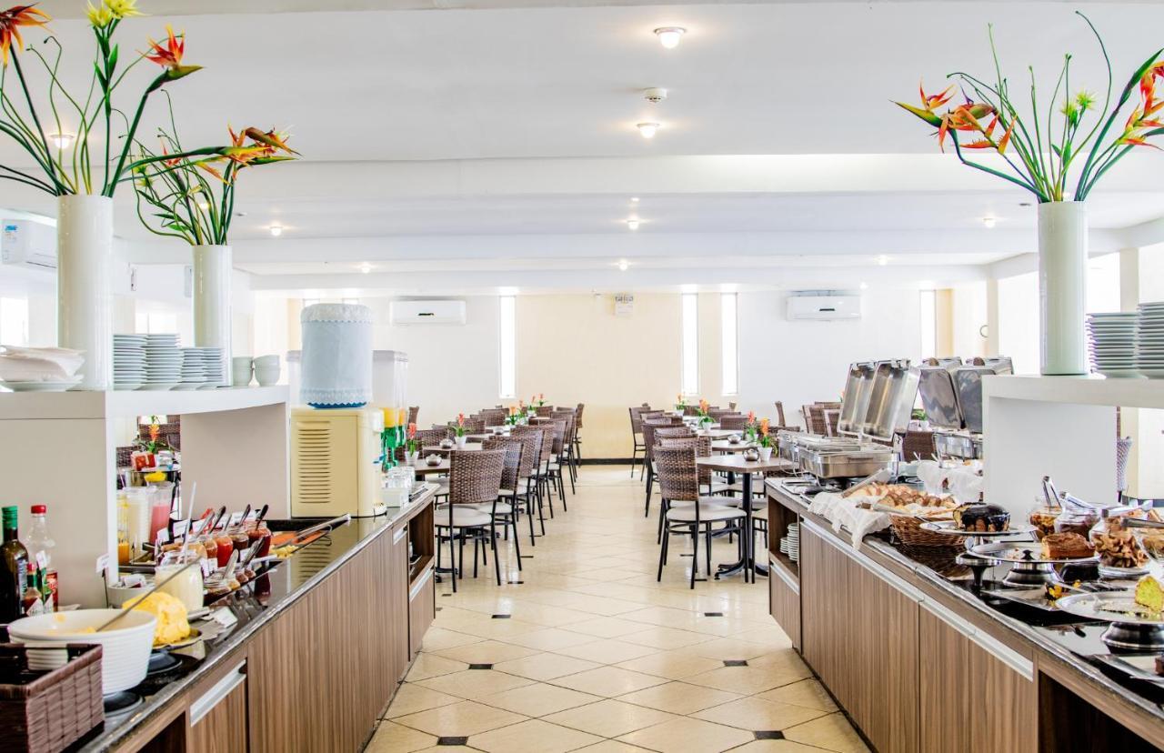 Hotel Rieger Balneário Camboriú エクステリア 写真