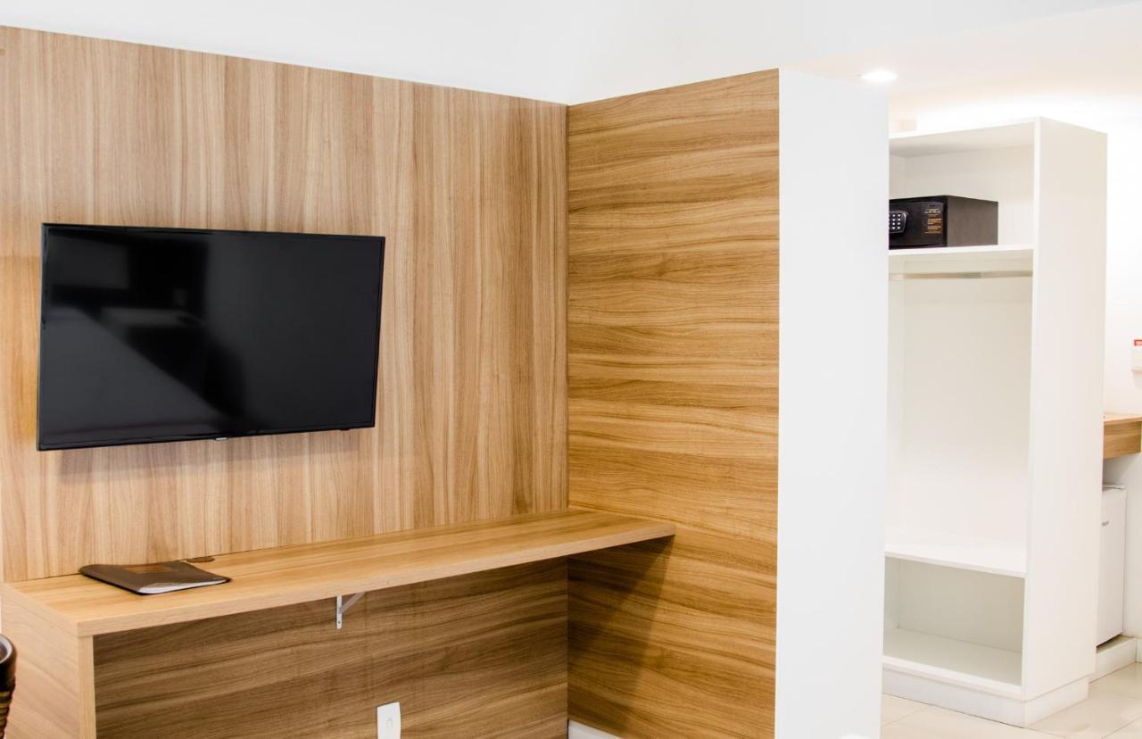 Hotel Rieger Balneário Camboriú エクステリア 写真