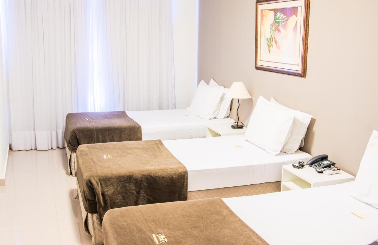 Hotel Rieger Balneário Camboriú エクステリア 写真